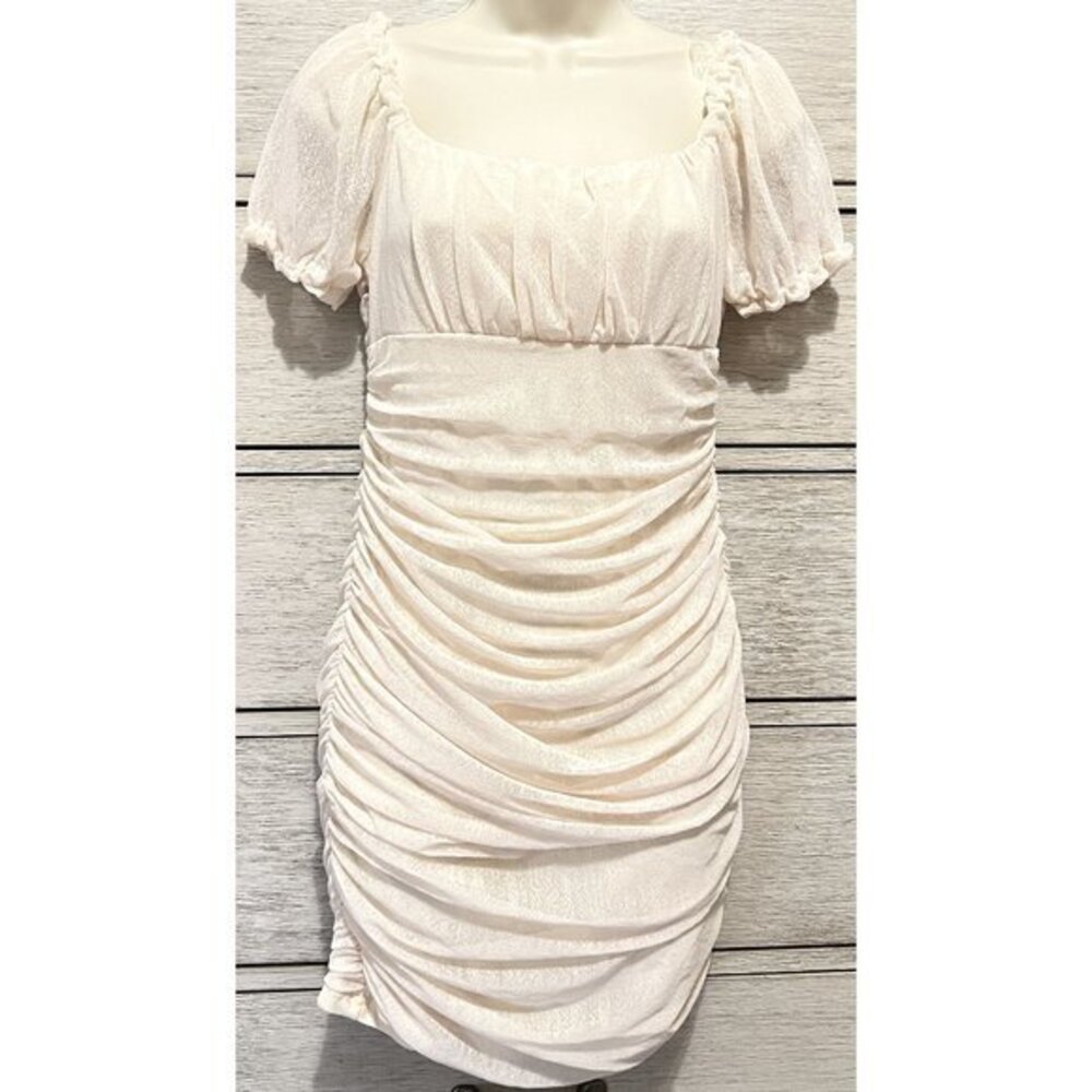 NWT • Bluebell Wave Dress • Size Medium • *Never Worn* Stretchy